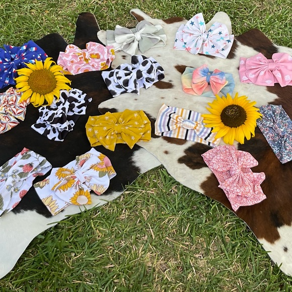 Handmade Floral Hippie Retro Baby Bow Headwrap Headband - Picture 2 of 2